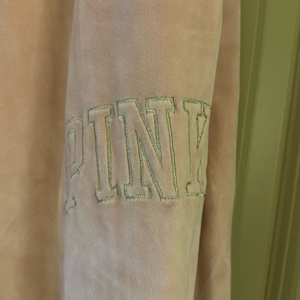 VS Pink joggers